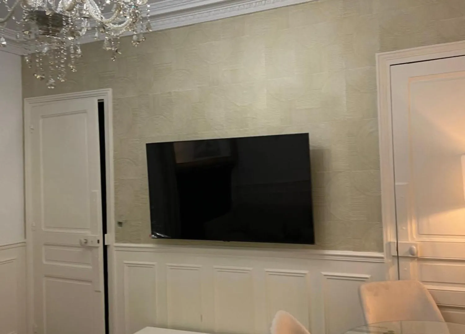48 M2 Bercy Cosy Paris